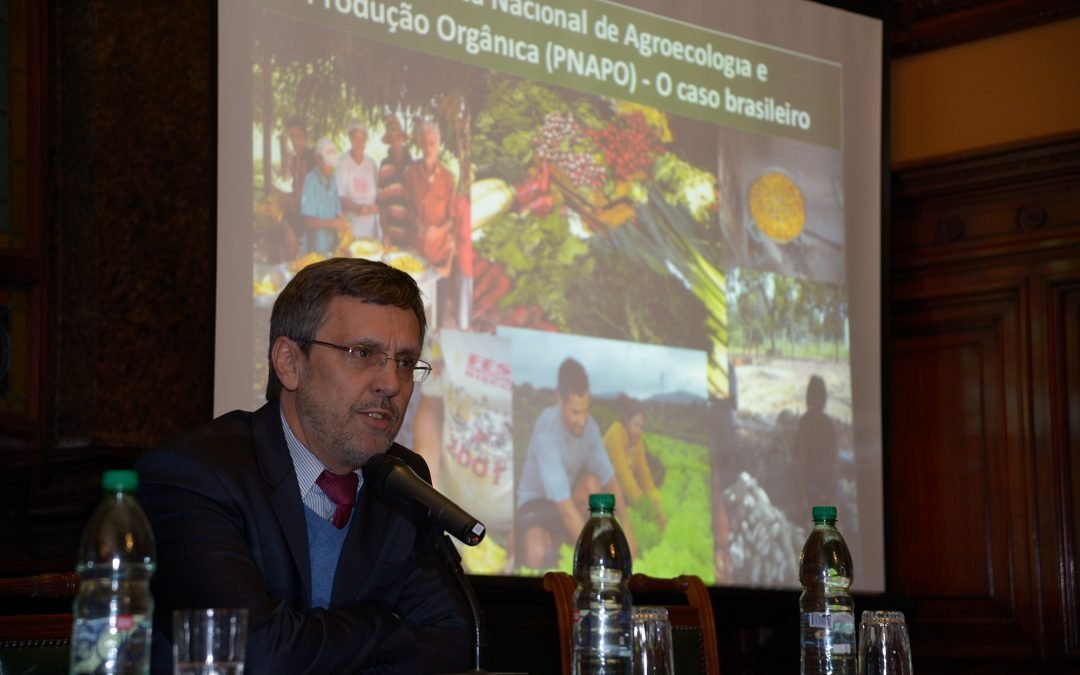 Políticas públicas de promoción de la Agroecología